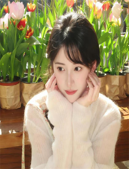 死亡的边缘服装道具解析：时代还原与细节设计评价