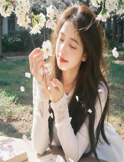 探索单挑荒野一家的奥秘：隐藏细节与深层意义，热门